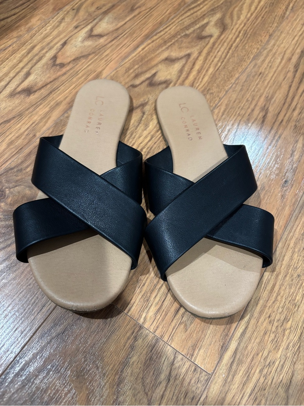 LC Lauren Conrad Black Crossband Slide Sandals